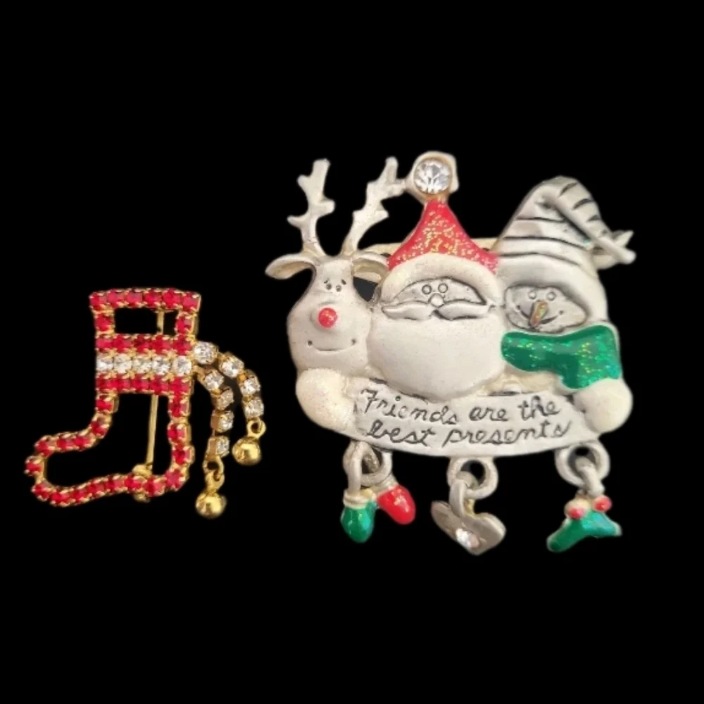 2 Christmas Stocking Pin Brooch Santa Reindeer Snowman Friends Are The Best